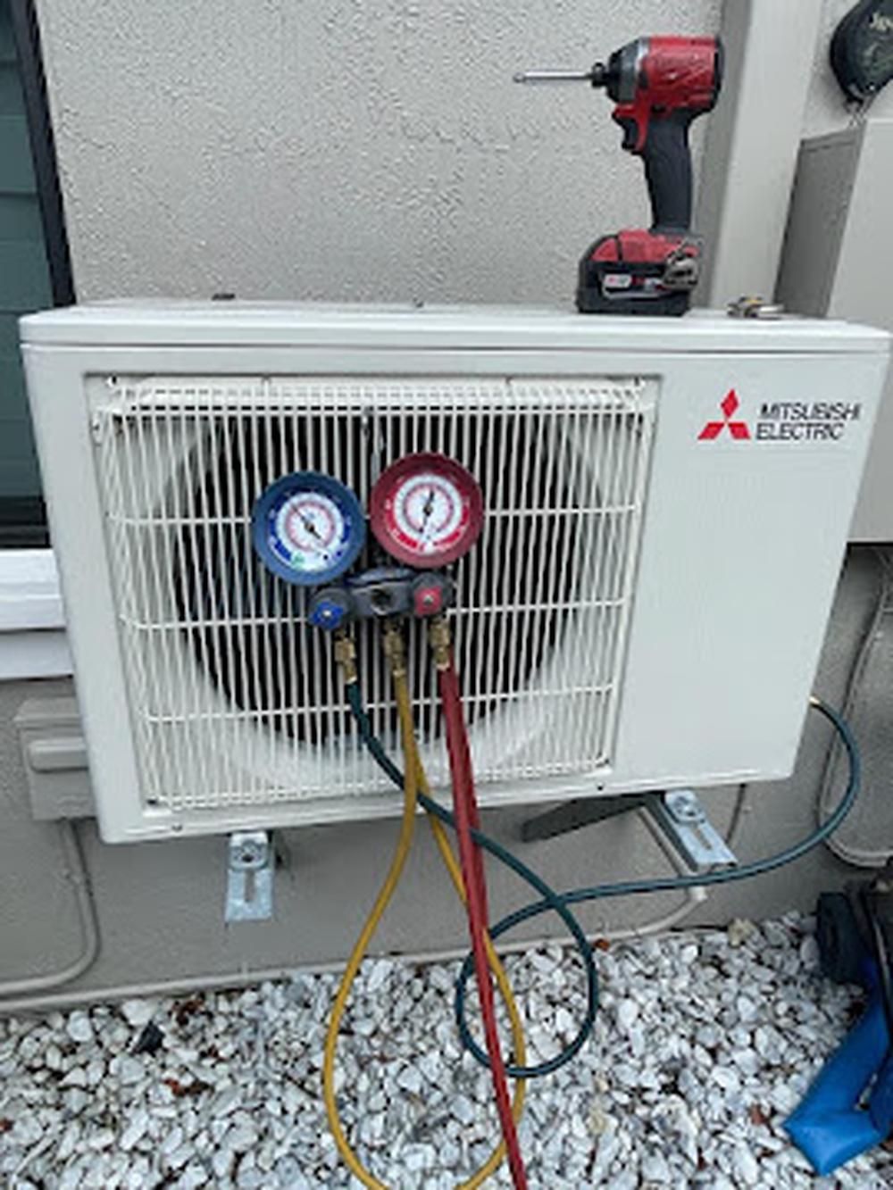 Heat Pump Maintenance In Hialeah, Fl | Heat Pump Services 1 - Heat Pump Maintenance In Hialeah, Fl | Heat Pump Services Professional Heat Pump Maintenance Service In Hialeah, Fl, To Ensure Smooth Operation.